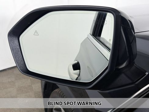 Used 2024 Hyundai Palisade SEL FWD image 9