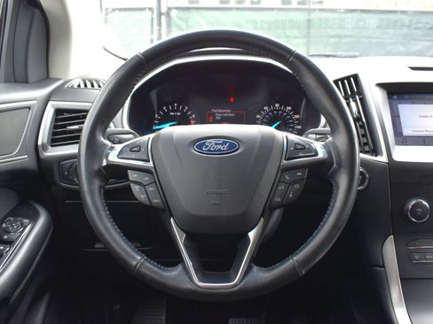 Used 2019 Ford Edge SEL FWD image 48