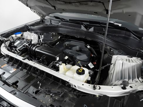 Used 2020 Ford Explorer XLT w/ Equipment Group 202A image 46