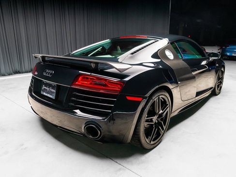 Used 2014 Audi R8 V10 image 14