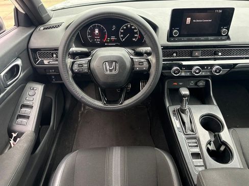 Used 2023 Honda Civic Sport image 7