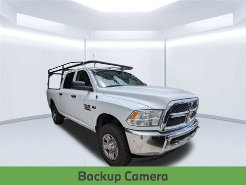 Used 2017 RAM 2500 Tradesman w/ Chrome Appearance Group AWD/4WD image 5