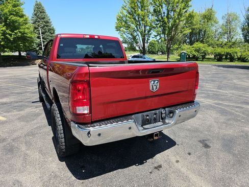 Used 2015 RAM 2500 Tradesman w/ Chrome Appearance Group AWD/4WD image 3