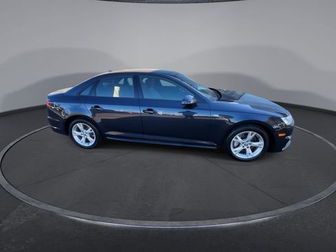 Used 2018 Audi A4 2.0T Premium w/ Convenience Package image 9