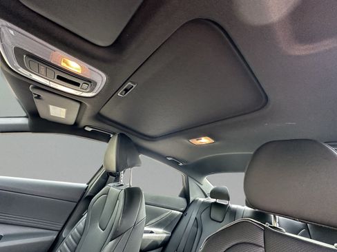 New 2026 Hyundai Elantra SEL Sport FWD image 20