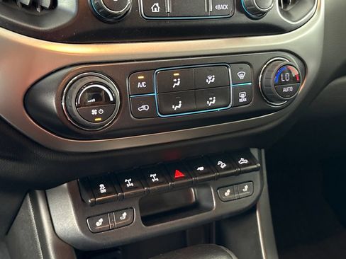 Used 2019 Chevrolet Colorado ZR2 AWD/4WD image 48