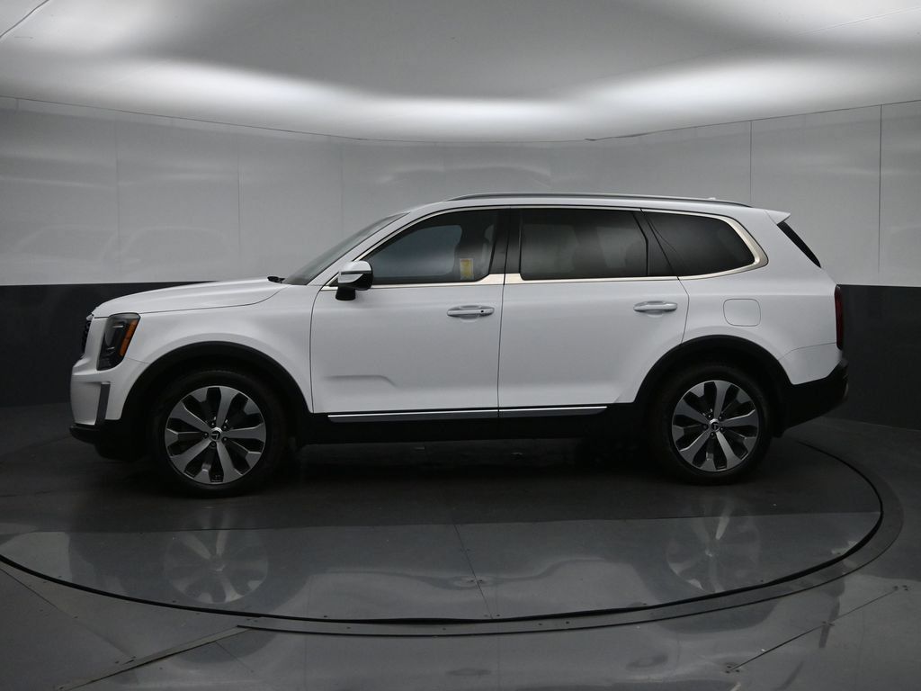 Used 2021 Kia Telluride S AWD/4WD image 4