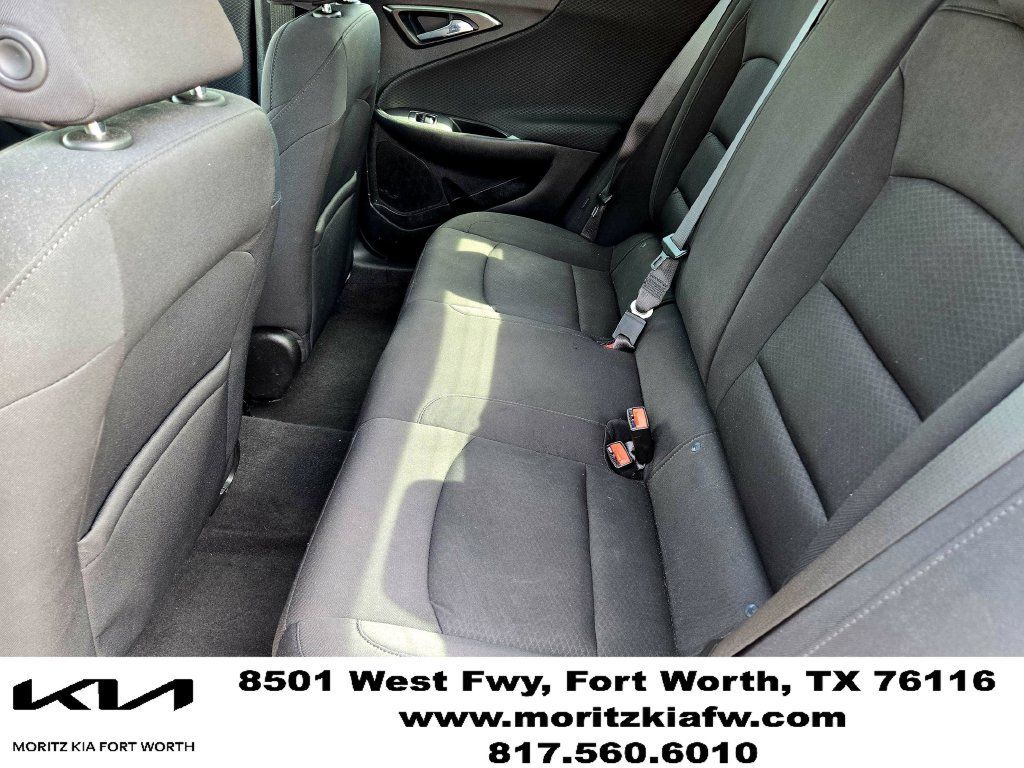 Used 2020 Chevrolet Malibu LS FWD image 28