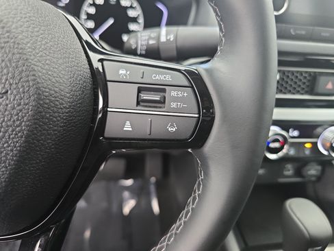 Used 2024 Honda Civic EX image 17