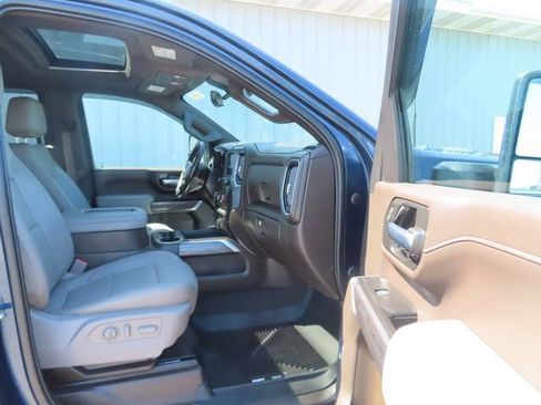 Used 2020 Chevrolet Silverado 2500 LTZ w/ LTZ Plus Package AWD/4WD image 25