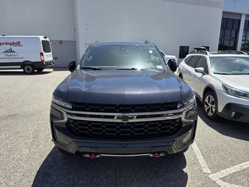 Used 2022 Chevrolet Tahoe Z71 w/ Z71 Off-Road Package AWD/4WD image 2