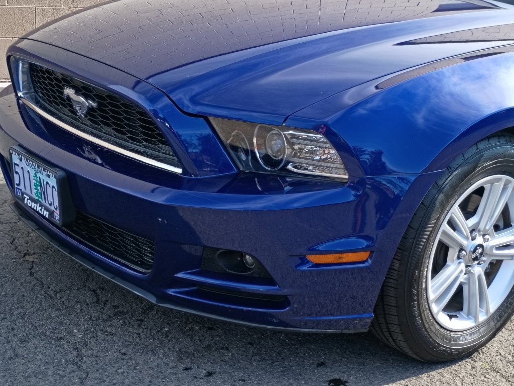 Used 2013 Ford Mustang Convertible RWD image 11