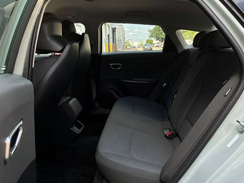 Used 2025 Kia K4 FWD image 10