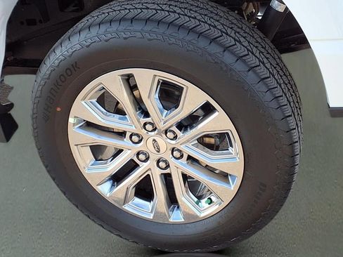 Used 2024 Ford F150 Lariat w/ Tow/Haul Package image 30