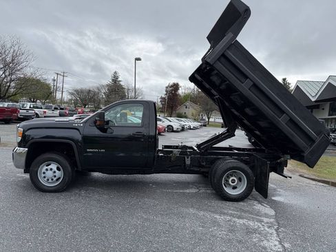 Used 2018 GMC Sierra 3500 4x4 Regular Cab w/ Sierra Convenience Package image 9