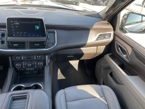 Used 2023 Chevrolet Tahoe LT image 6