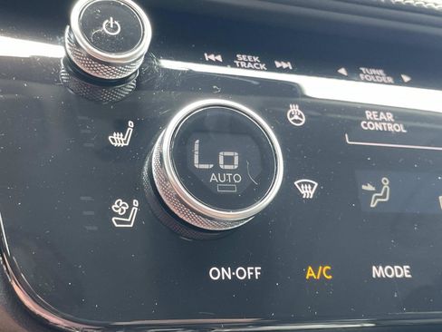 Certified 2024 INFINITI QX60 Luxe FWD image 20