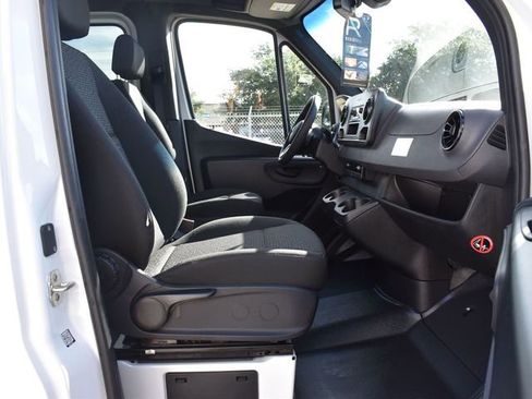 New 2023 Mercedes-Benz Sprinter 2500 image 11