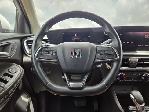 Used 2024 Buick Encore GX Sport Touring FWD image 45
