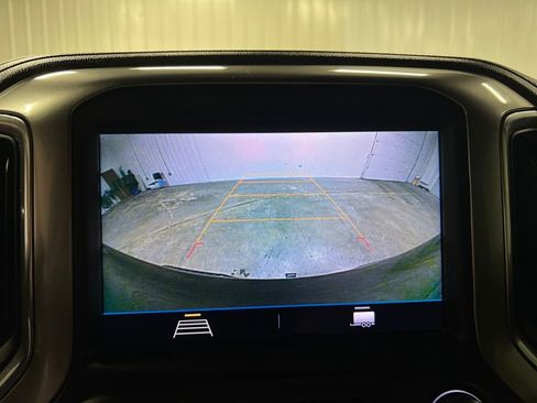 Used 2019 Chevrolet Silverado 1500 RST image 24