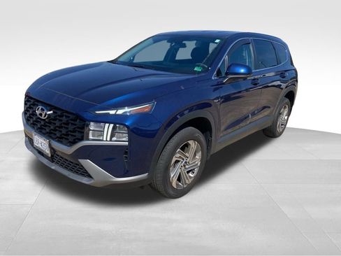 Used 2023 Hyundai Santa Fe SE image 2