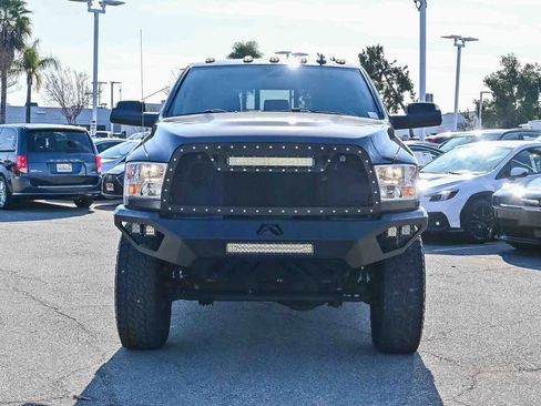 Used 2017 RAM 3500 SLT w/ Luxury Group image 2