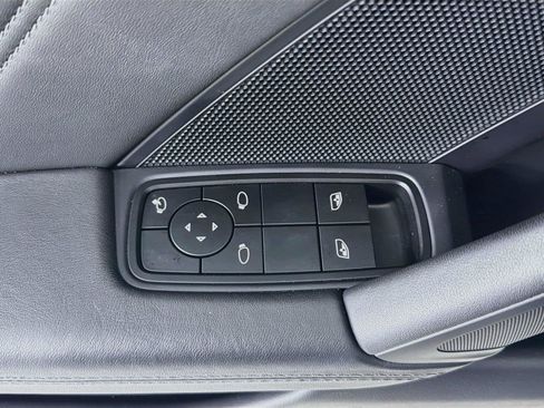 Used 2022 Porsche 911 Turbo S AWD/4WD image 9