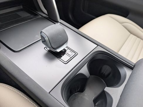 Certified 2025 Land Rover Discovery Sport S image 20