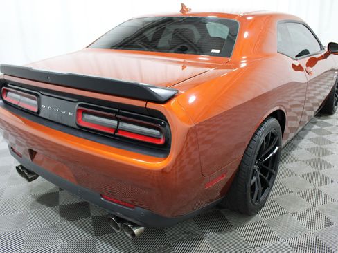 Used 2021 Dodge Challenger R/T Scat Pack RWD image 32