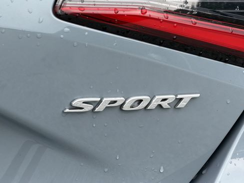 Used 2024 Honda Civic Sport image 23
