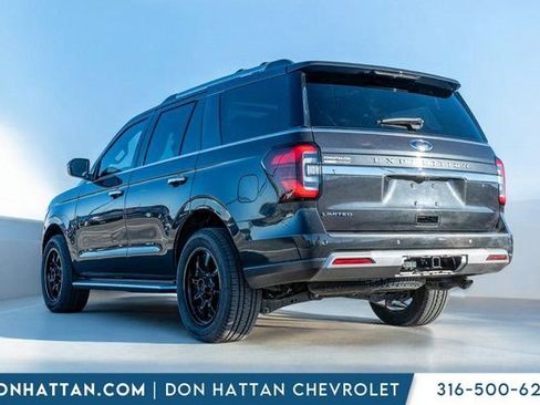 Used 2022 Ford Expedition Limited image 31