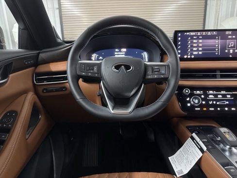 Certified 2026 INFINITI QX60 Autograph w/ Dark Cargo Package image 18