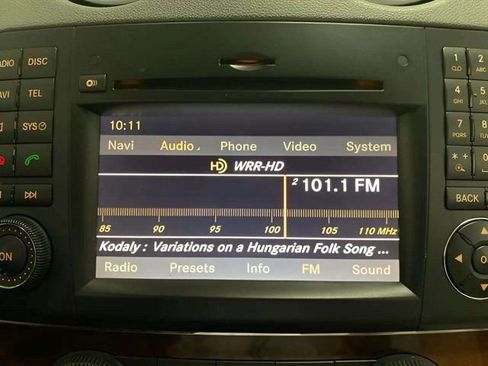 Used 2011 Mercedes-Benz ML 350 BlueTEC 4MATIC image 11