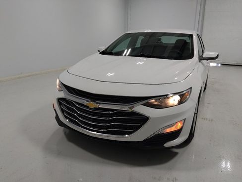 Used 2019 Chevrolet Malibu LS w/ Driver Confidence Package II FWD image 15