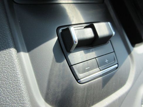 New 2026 GMC Sierra 1500 AT4 w/ AT4 Premium Package AWD/4WD image 23