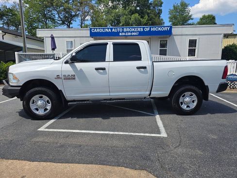 Used 2014 RAM 2500 Tradesman w/ Popular Equipment Group AWD/4WD image 3