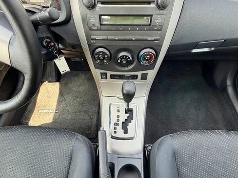 Used 2010 Toyota Corolla S FWD image 13