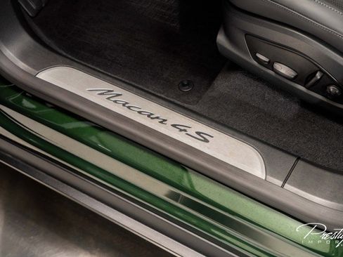 Used 2025 Porsche Macan 4S Electric image 24