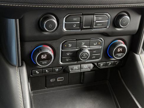Used 2023 Chevrolet Tahoe Premier RWD image 19