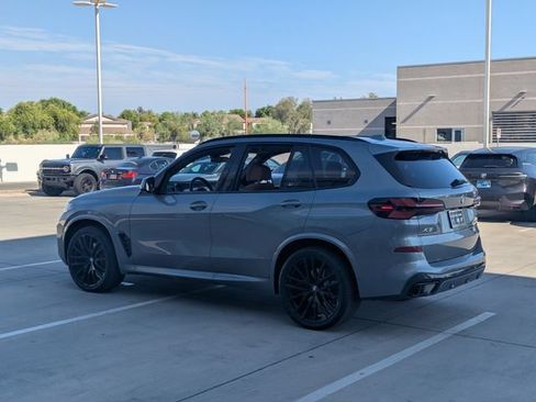 New 2026 BMW X5 xDrive40i w/ M Sport Package AWD/4WD image 8