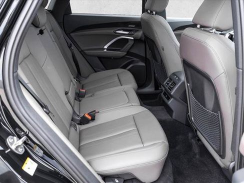 New 2026 Audi Q5 Premium Plus AWD/4WD image 23