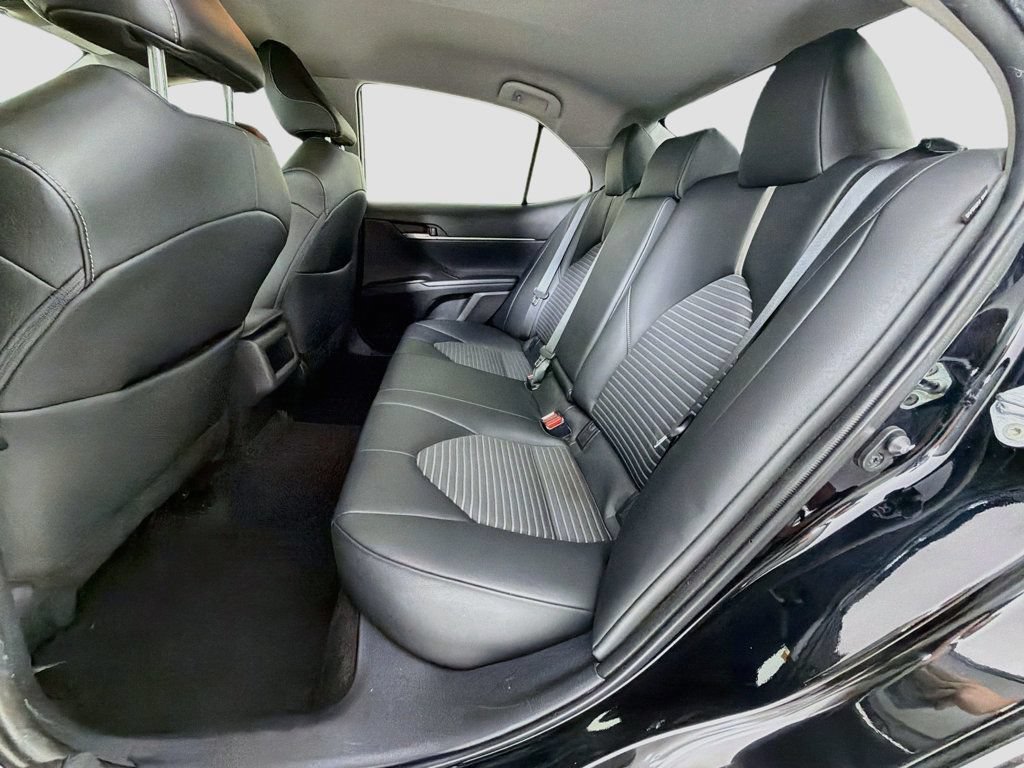 Used 2023 Toyota Camry SE FWD image 22