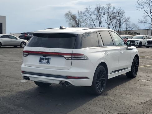 New 2026 Lincoln Aviator Reserve image 4