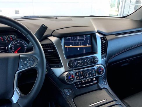 Used 2015 Chevrolet Tahoe LTZ RWD image 6