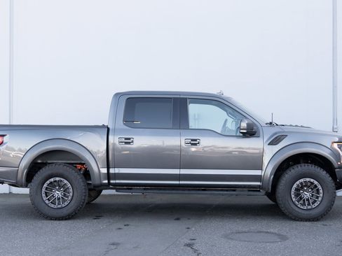 Used 2020 Ford F150 Raptor w/ Equipment Group 802A Luxury image 28