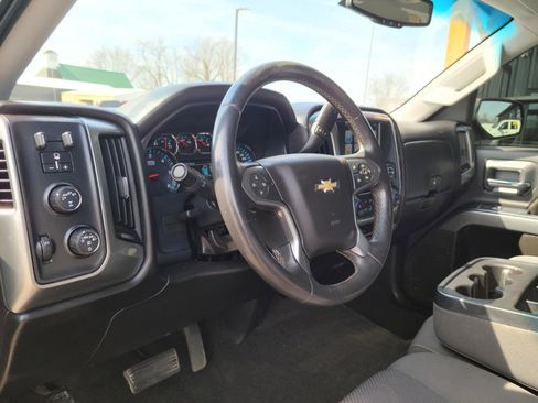Used 2017 Chevrolet Silverado 1500 LT w/ All Star Edition image 9