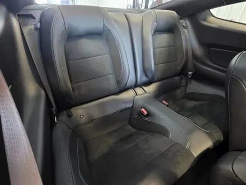 Used 2017 Ford Mustang Shelby GT350 RWD image 39