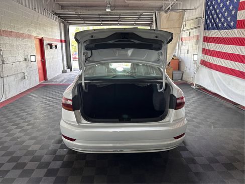 Used 2019 Volkswagen Jetta SE FWD image 11