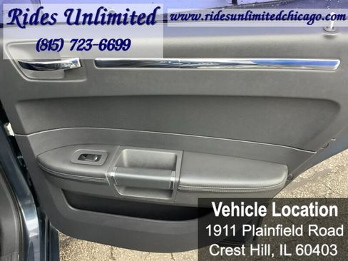 Used 2008 Chrysler 300 C RWD image 18