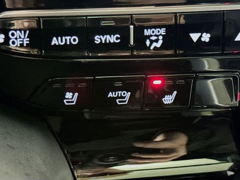 Used 2023 Acura MDX A-Spec image 21